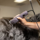 Máquina de Tosa Profissional Wahl Km10 Plus Bivolt, Motor Brushless Silencioso, 2 Velocidades, Cabo 4,2m Compatível Lâminas A5